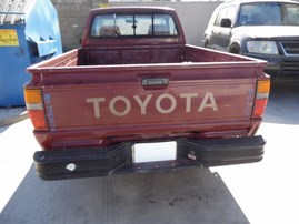 1986 TOYOTA PICK UP MAROON 2.4 MT 2WD Z19718